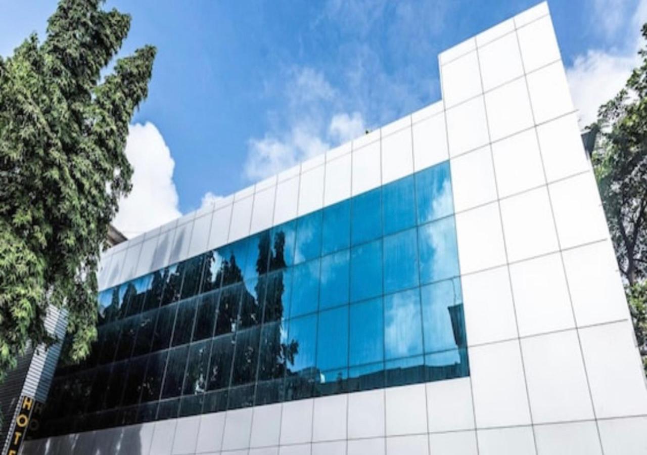 Hotel Elite Continental- Near Mumbai International Airport Andheri East Exteriér fotografie