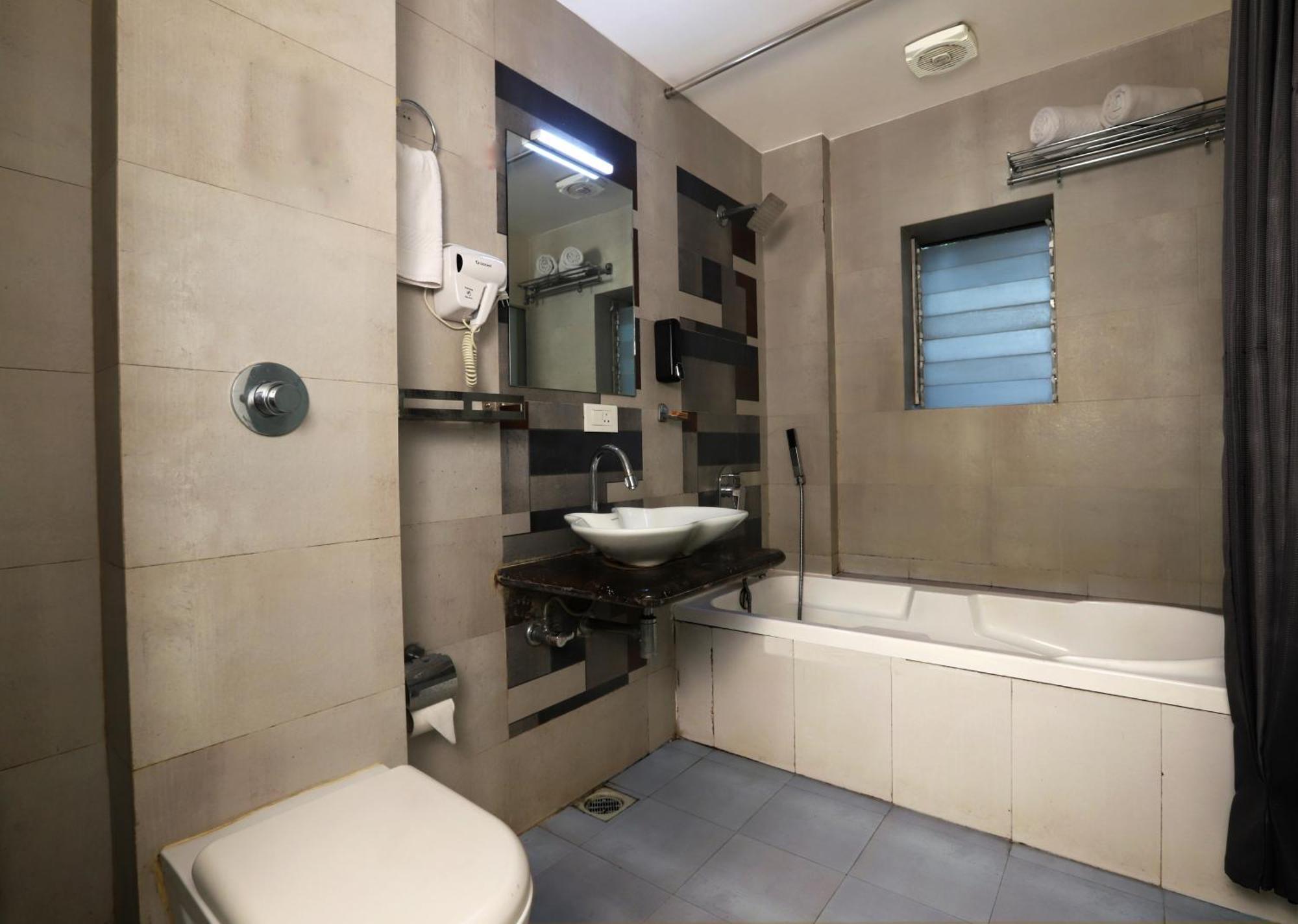 Hotel Elite Continental- Near Mumbai International Airport Andheri East Exteriér fotografie